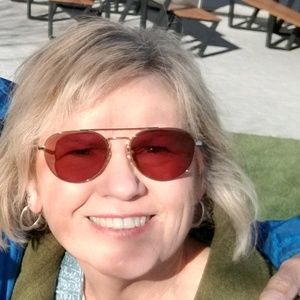 Meet your Posher, Cheryl